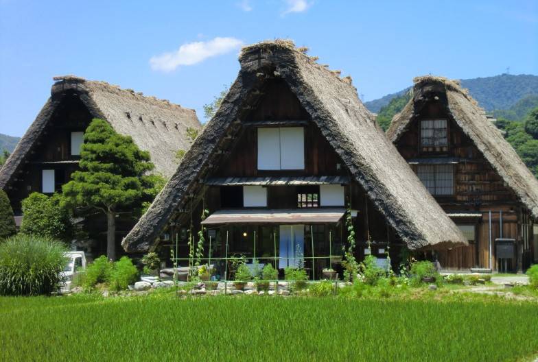 【日本 一人成團系列】高山白川鄉一日遊：漫步高山古街、探訪合掌村｜含暖心關東煮(素)｜名古屋出發
