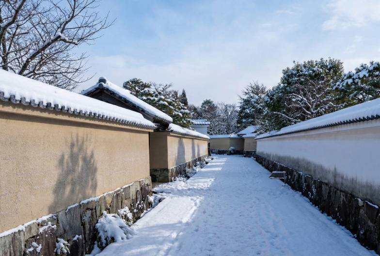【兵庫一日遊】姫路城＆好古園＆有馬溫泉＆六甲山｜大阪出發