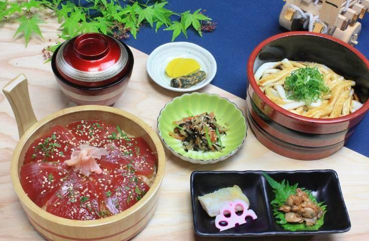 【伊勢神宮一日遊】二見興玉神社｜伊勢神宮｜伊勢烏冬麵+手捏壽司・名古屋出發
